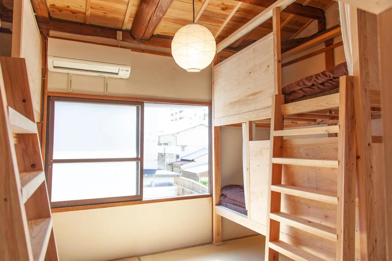 Fukuoka Guesthouse Ship 0*, Fukuoka (Fukuoka) Japan