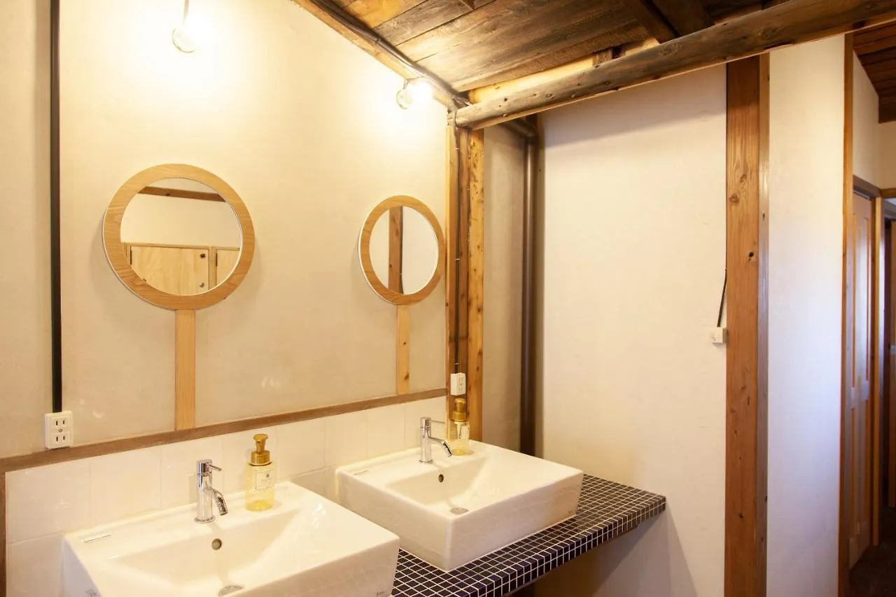 Hostel Fukuoka Guesthouse Ship Japan