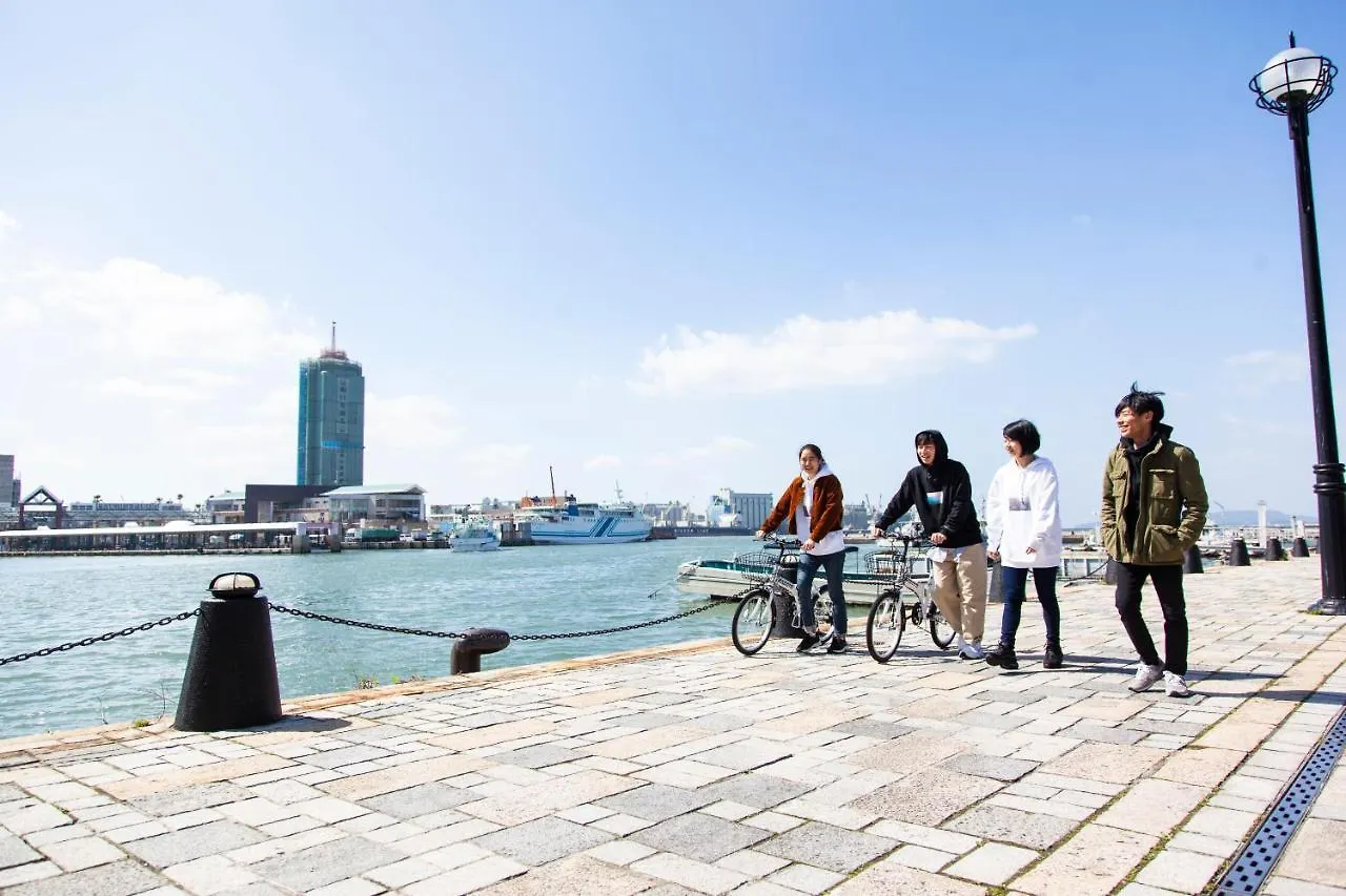 Fukuoka Guesthouse Ship